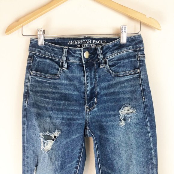 American Eagle Hi-Rise Distressed Skinny Jeans - Picture 3 of 5